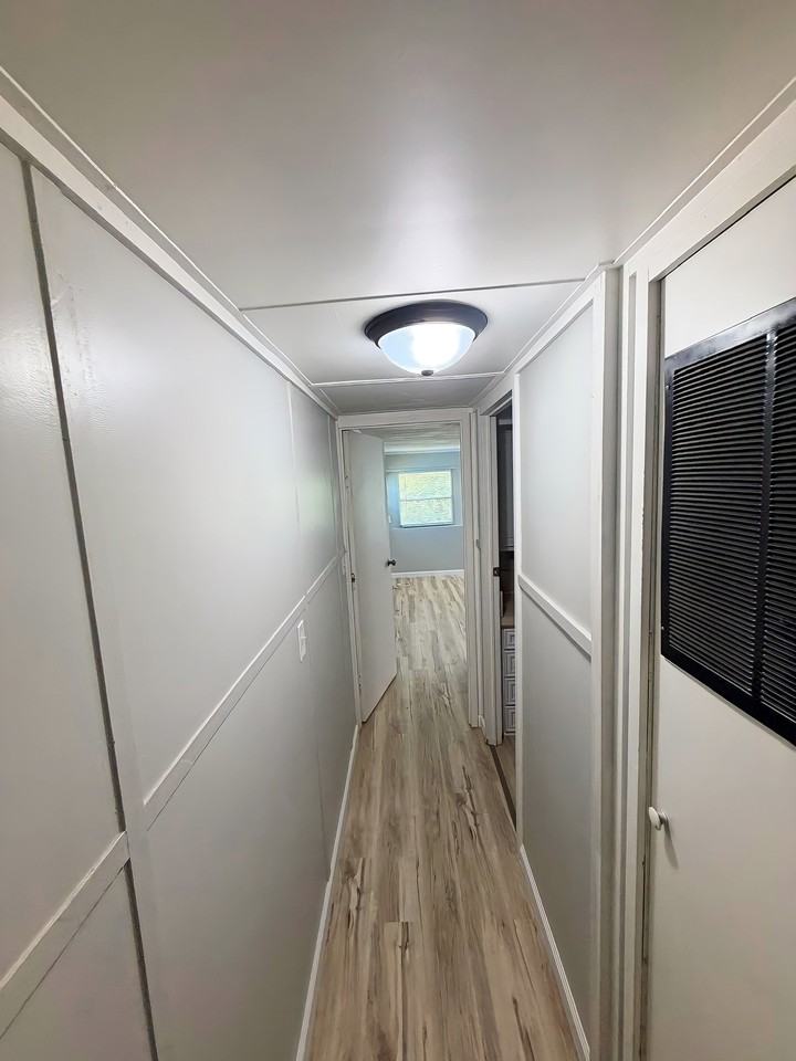 43 Deerwood Park - Photo 5 of 8