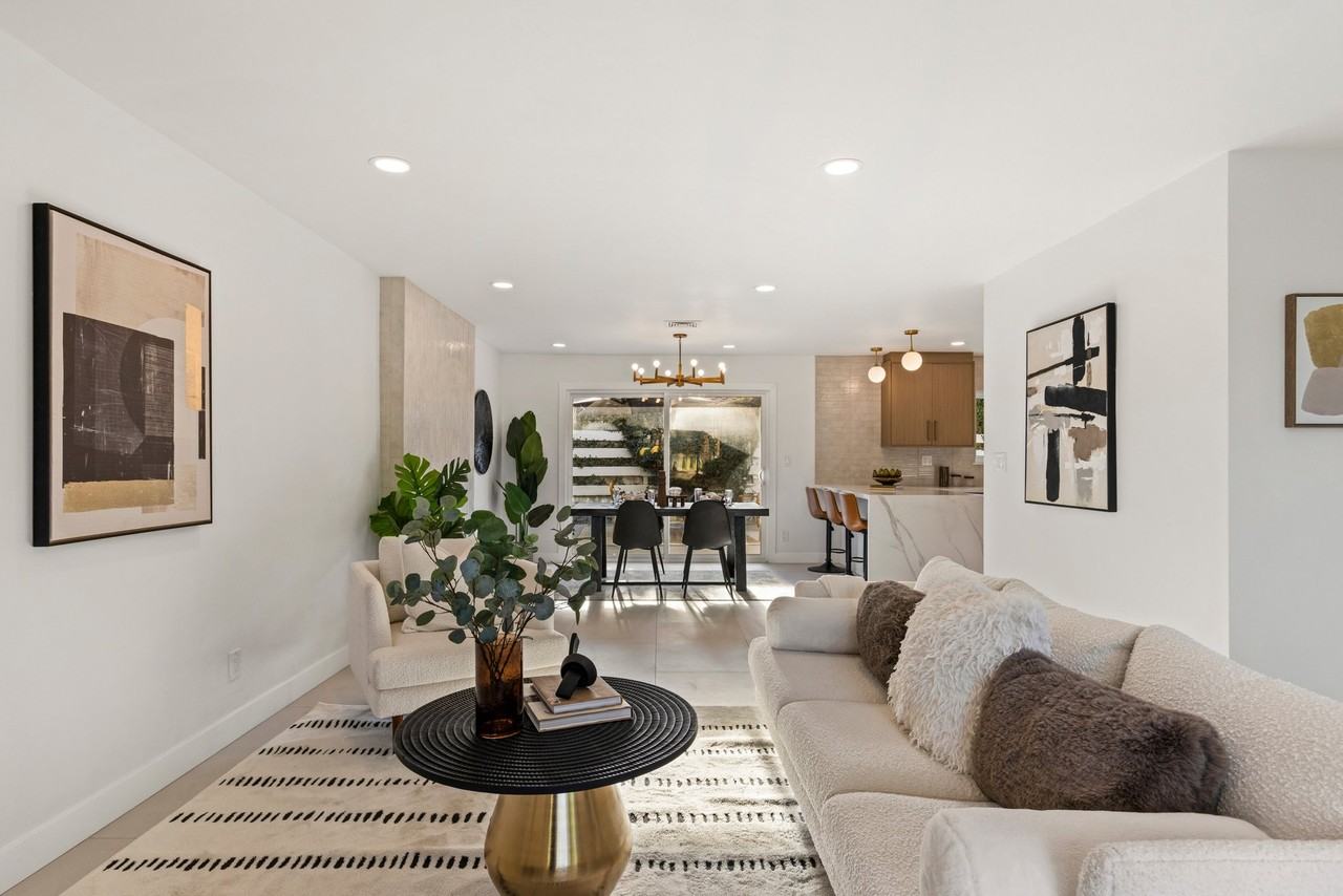 1111 S San Joaquin Dr - Photo 3 of 16