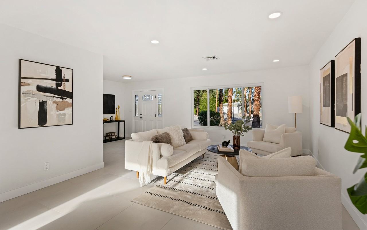 1111 S San Joaquin Dr - Photo 4 of 16