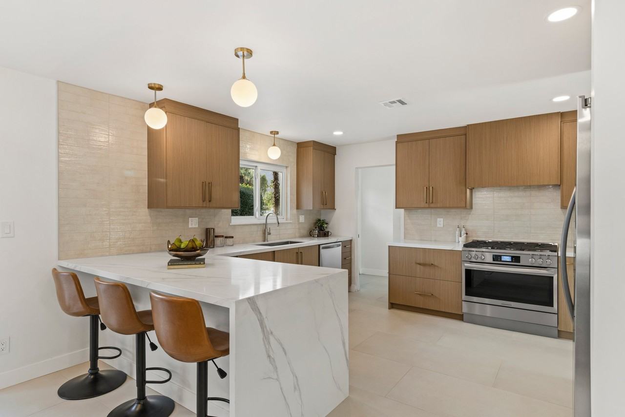 1111 S San Joaquin Dr - Photo 6 of 16