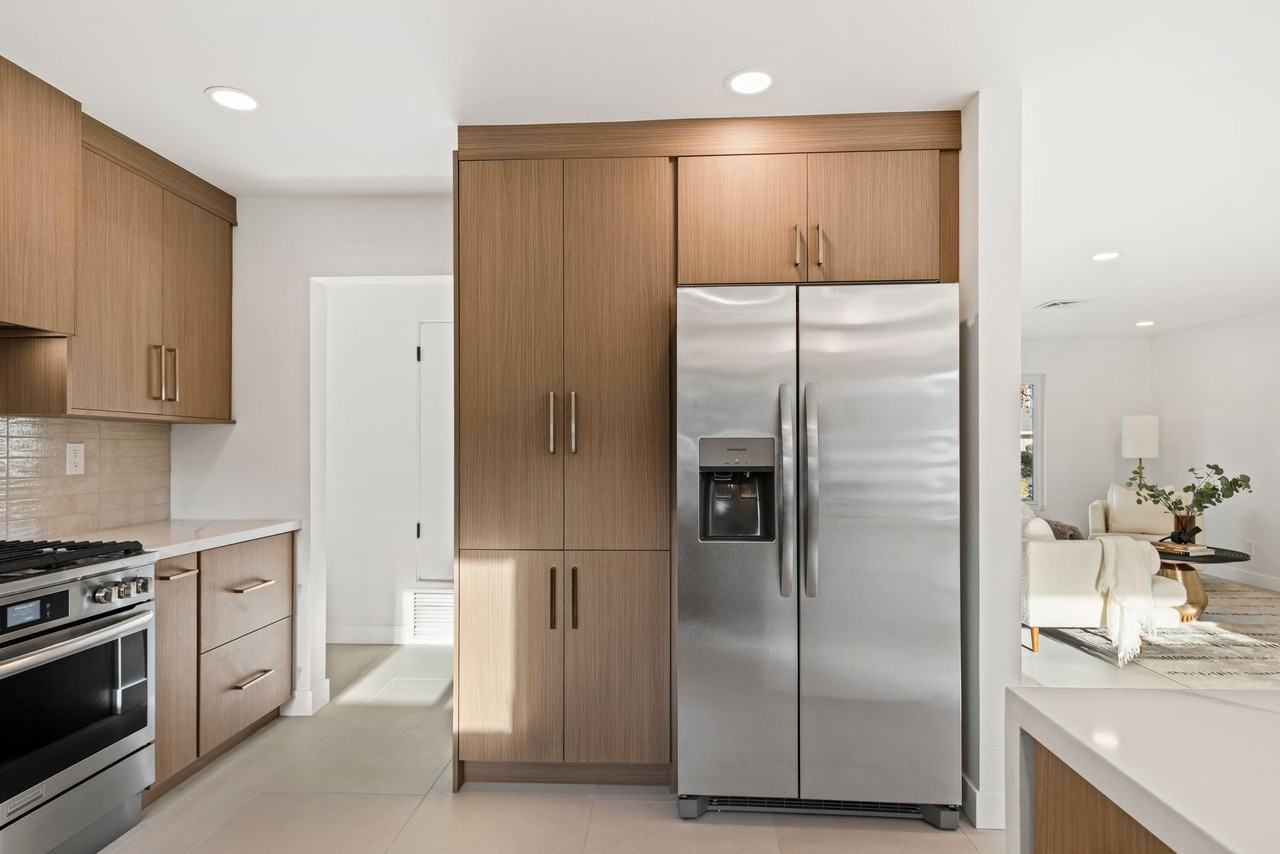 1111 S San Joaquin Dr - Photo 7 of 16