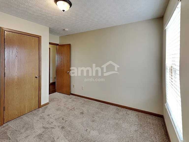 3008 Old Warson Dr - Photo 5 of 20