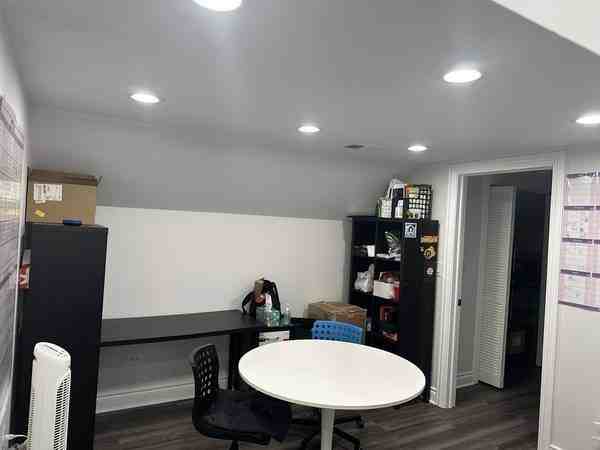 2501 S Whipple St - Photo 3 of 9