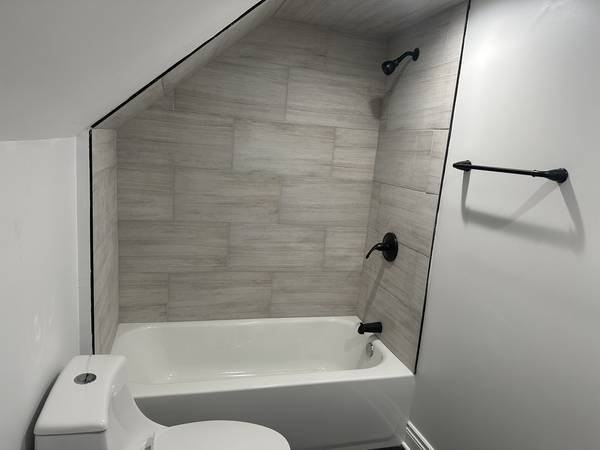 2501 S Whipple St - Photo 6 of 9