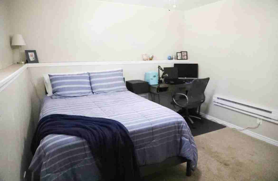 1340 Wn - Photo 5 of 16