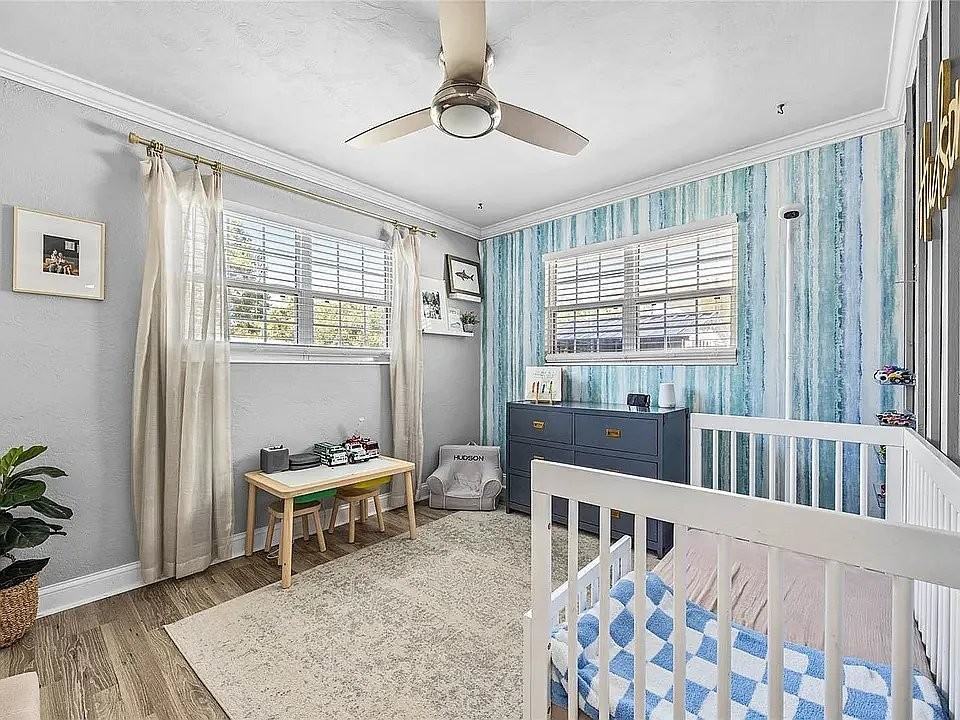 400 53rd St N - Photo 7 of 12