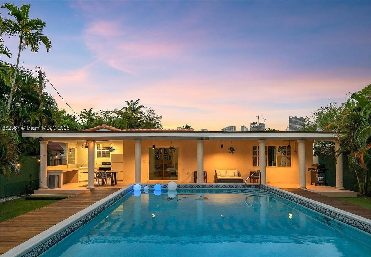 620 Sw 22nd Rd - Photo 2 of 20