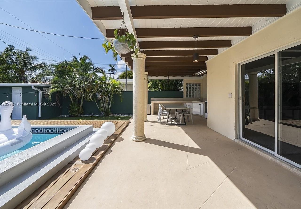 620 Sw 22nd Rd - Photo 4 of 20