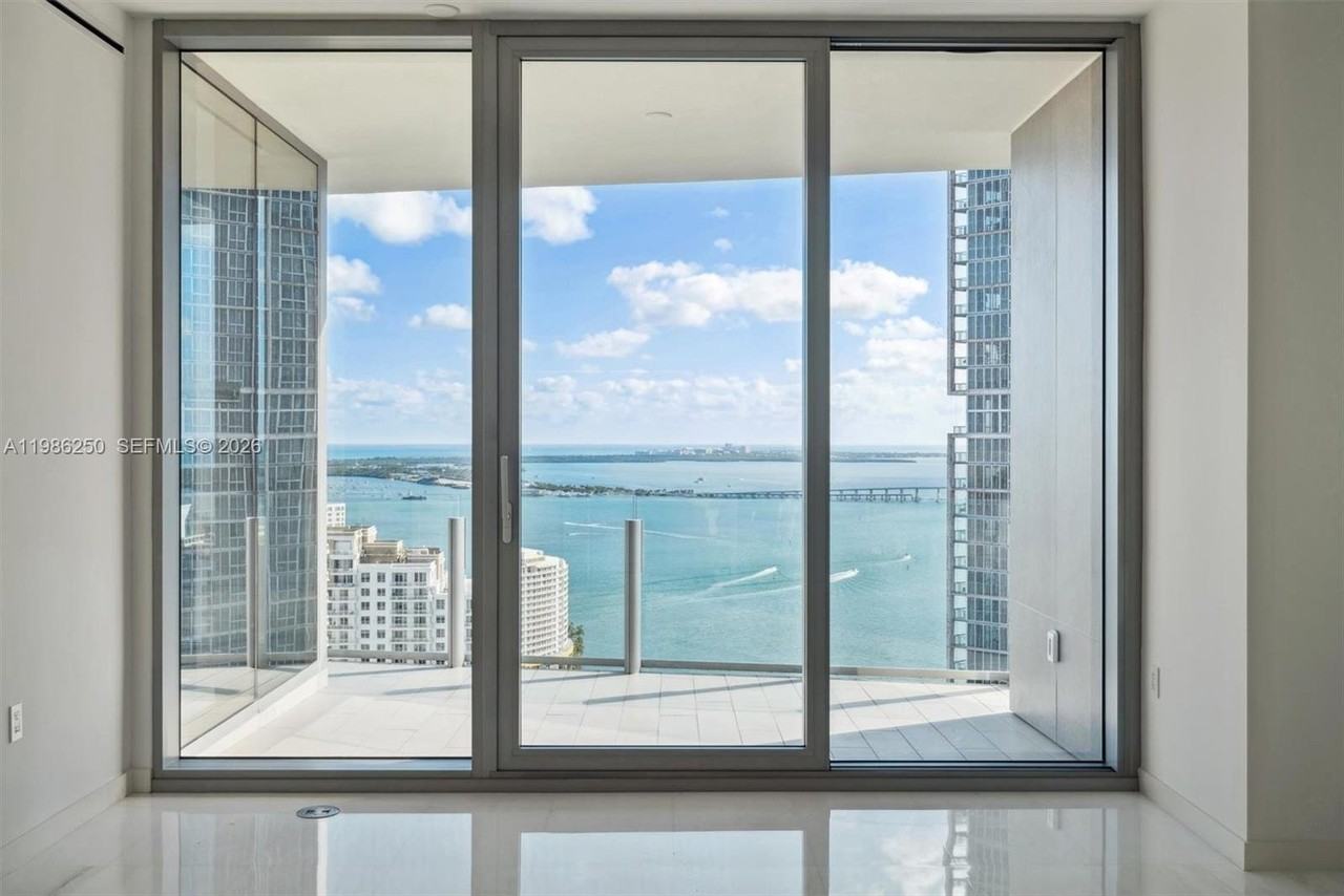 300 Biscayne Boulevard Way #3805W - Photo 7 of 20
