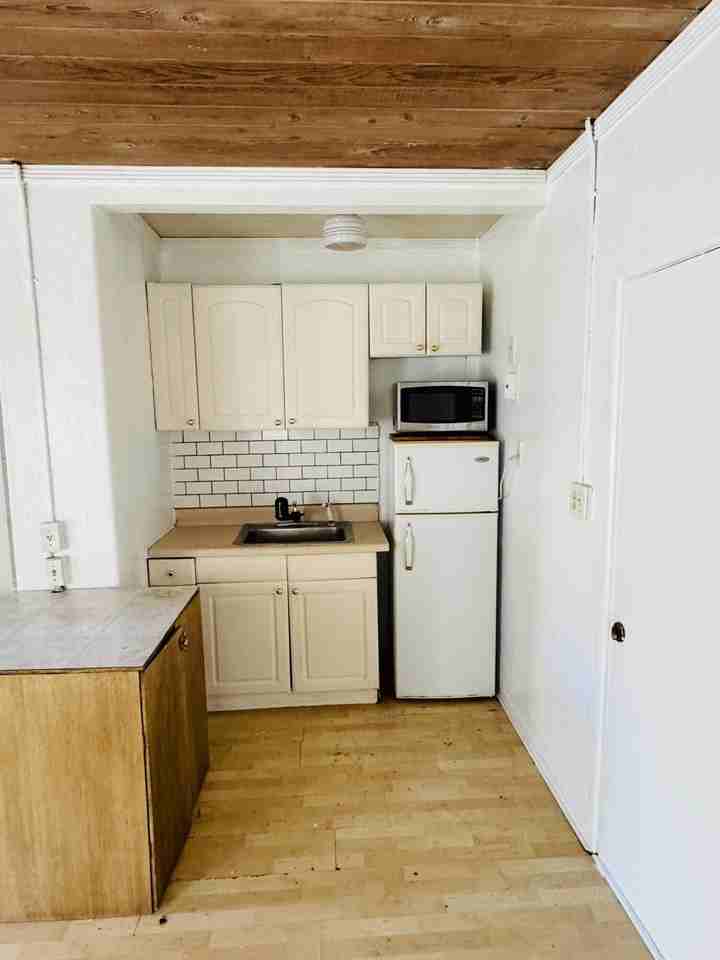 1101 N Federal Hwy - Photo 6 of 8