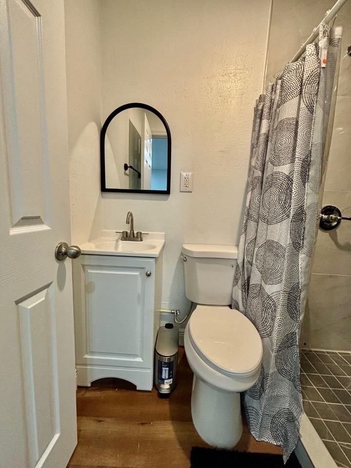 2918 Woolridge Dr - Photo 4 of 5