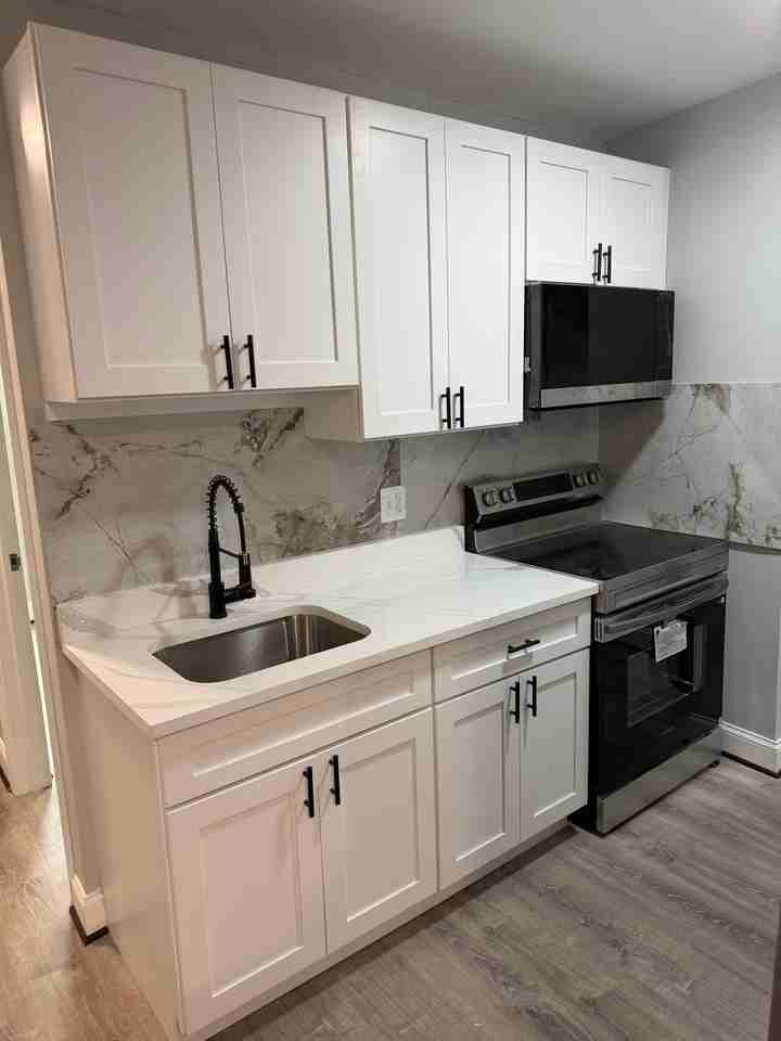 1920 Harlem Ave - Photo 5 of 12