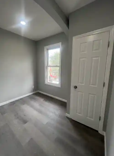 54 9th Ave W #1 - Photo 4 of 10