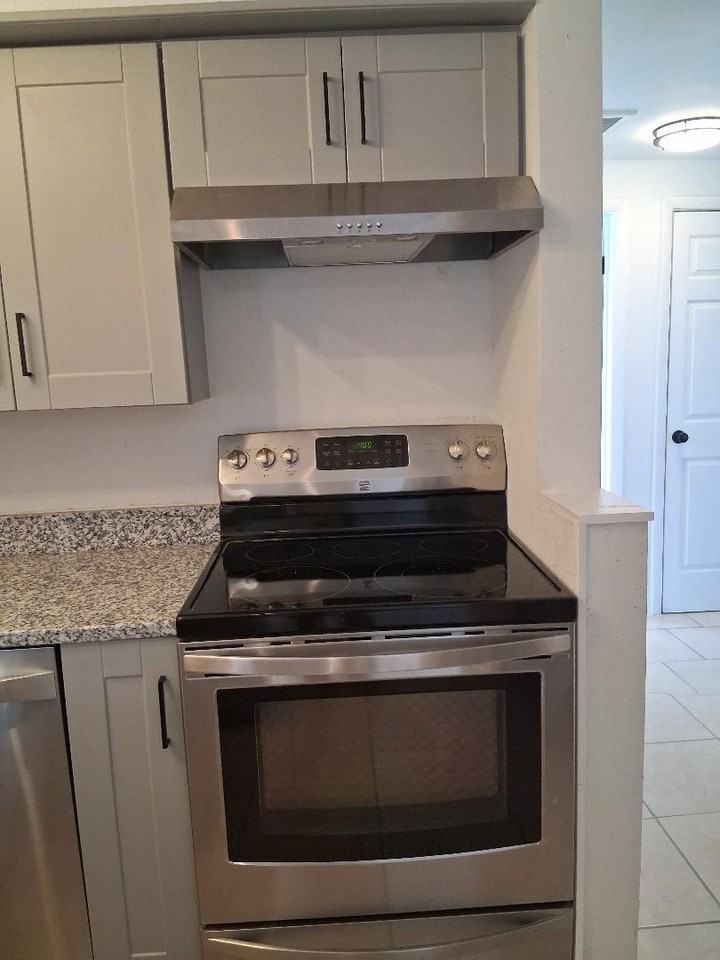 3437 Wiltshire Dr #NA - Photo 7 of 11