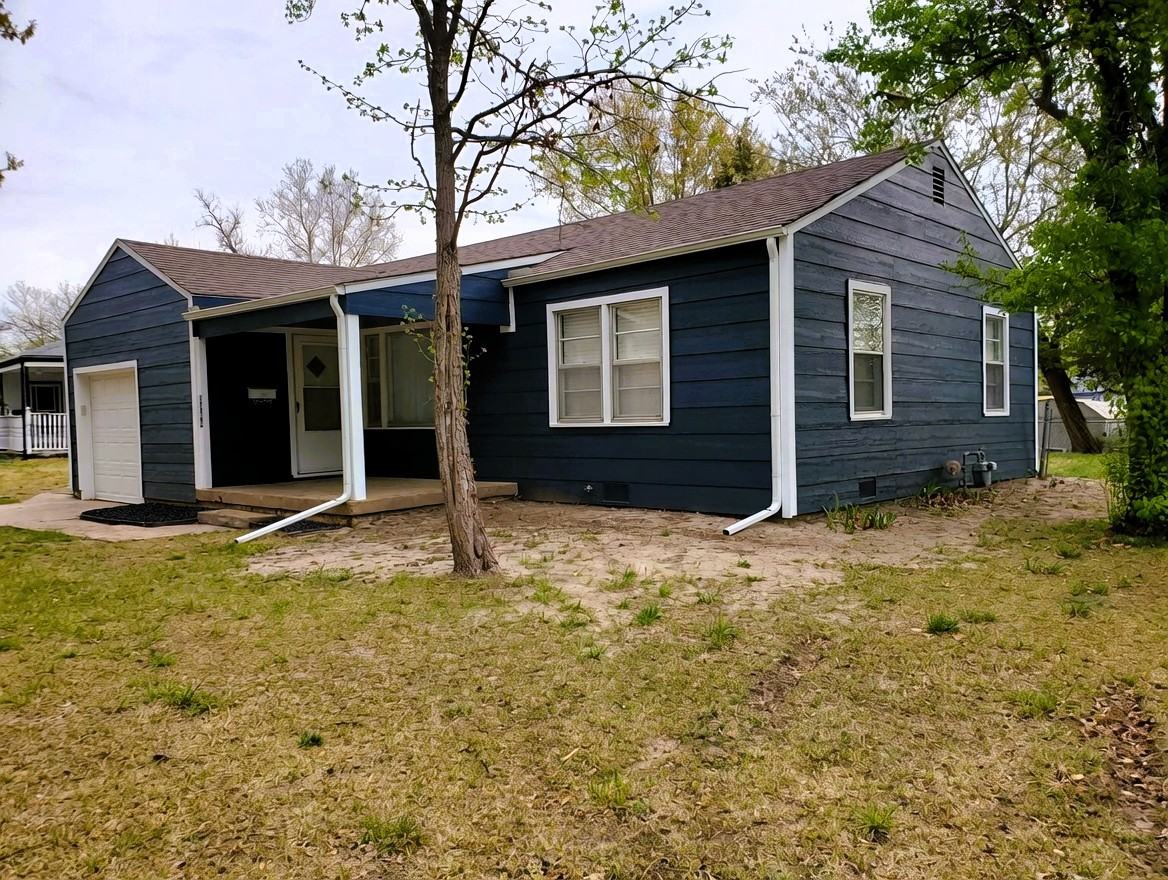 2244 S Pinecrest St #NA - Photo 3 of 17