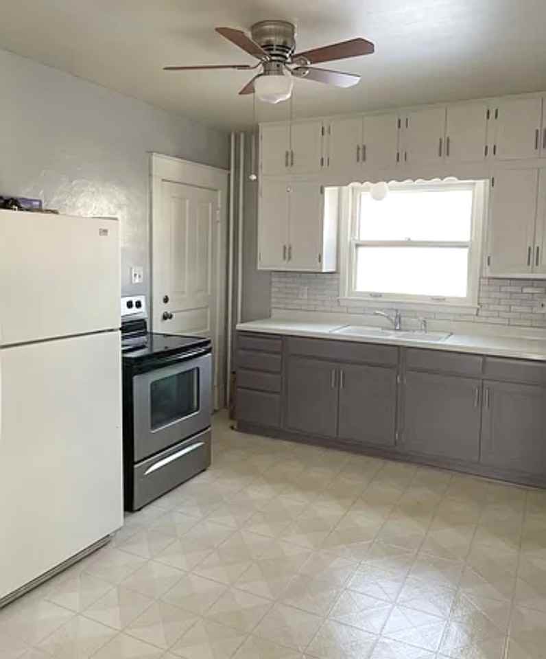 Case Ave #1 - Photo 2 of 12