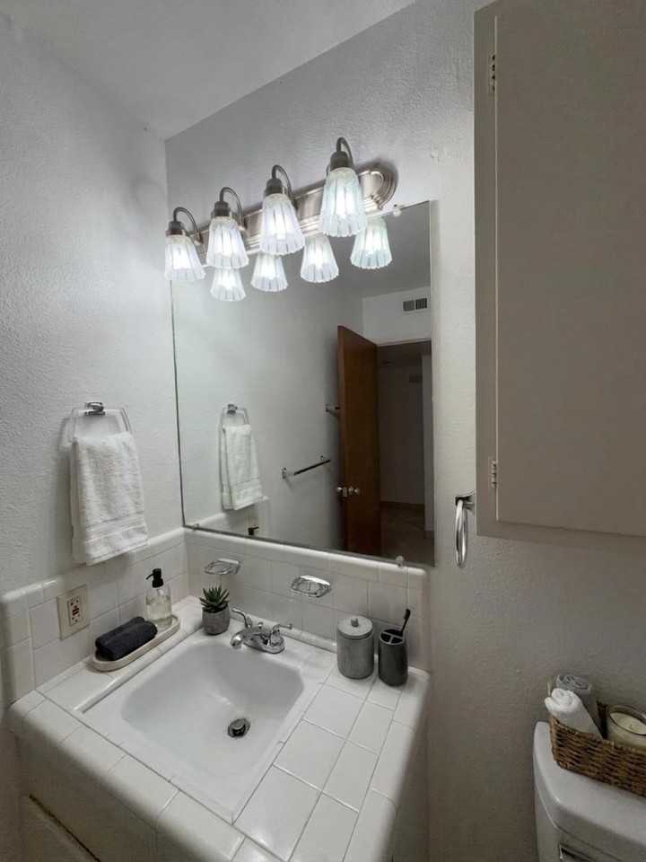 119 Sunnyland Dr #119 - Photo 5 of 23