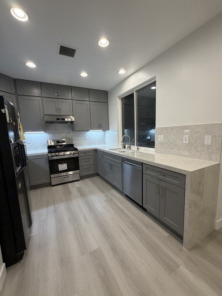 4424 Saint Andrews Dr #NA - Photo 5 of 6