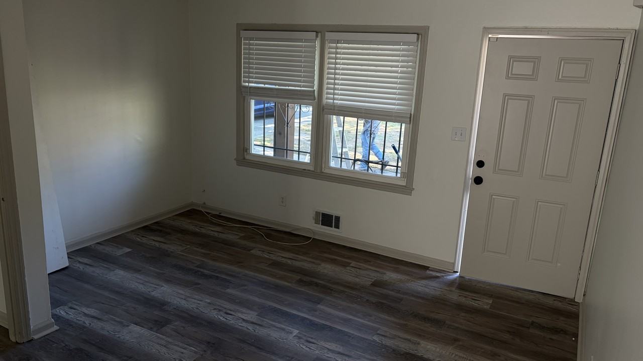 1863 Old Alabama Rd #B - Photo 3 of 13