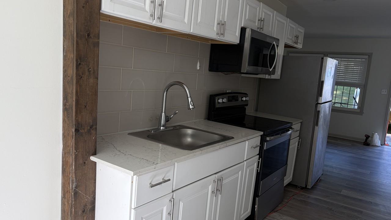 1863 Old Alabama Rd #B - Photo 4 of 13