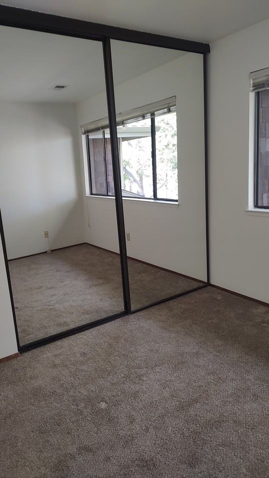 2512 La Terrace Cir #NONE - Photo 6 of 32