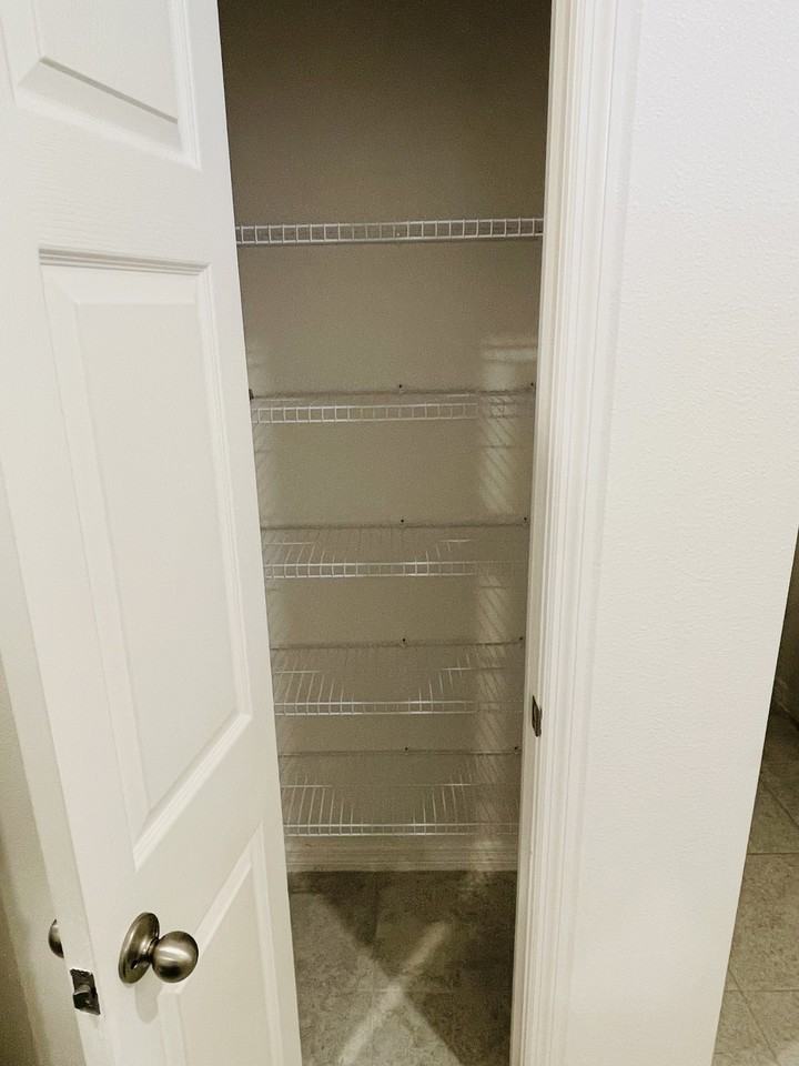 675 Fairview Ave #NA - Photo 7 of 50