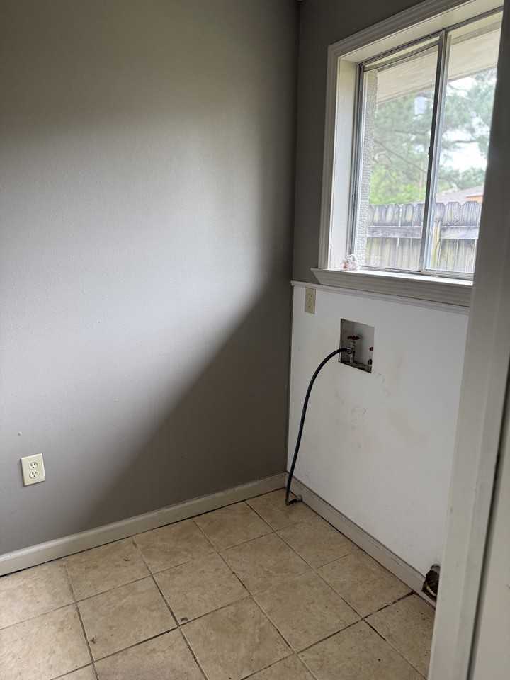 9466 Balboa Dr #NA - Photo 7 of 14