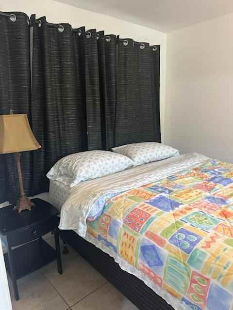 2121 N Hastings St #NA - Photo 2 of 8