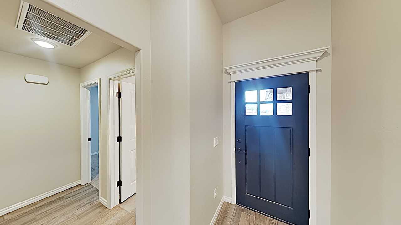 15936 Iron Ridge Rd - Photo 4 of 23