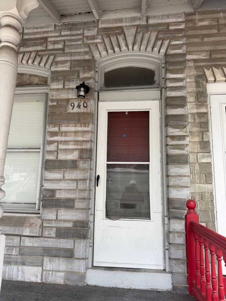 940 N 12th St - Photo 2 of 13