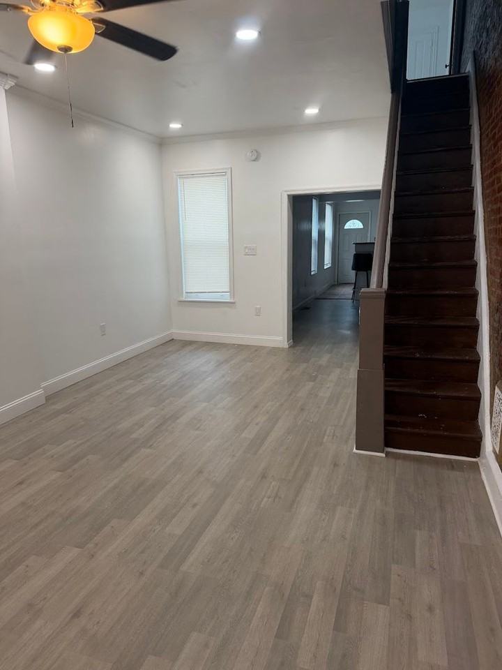 940 N 12th St - Photo 3 of 13