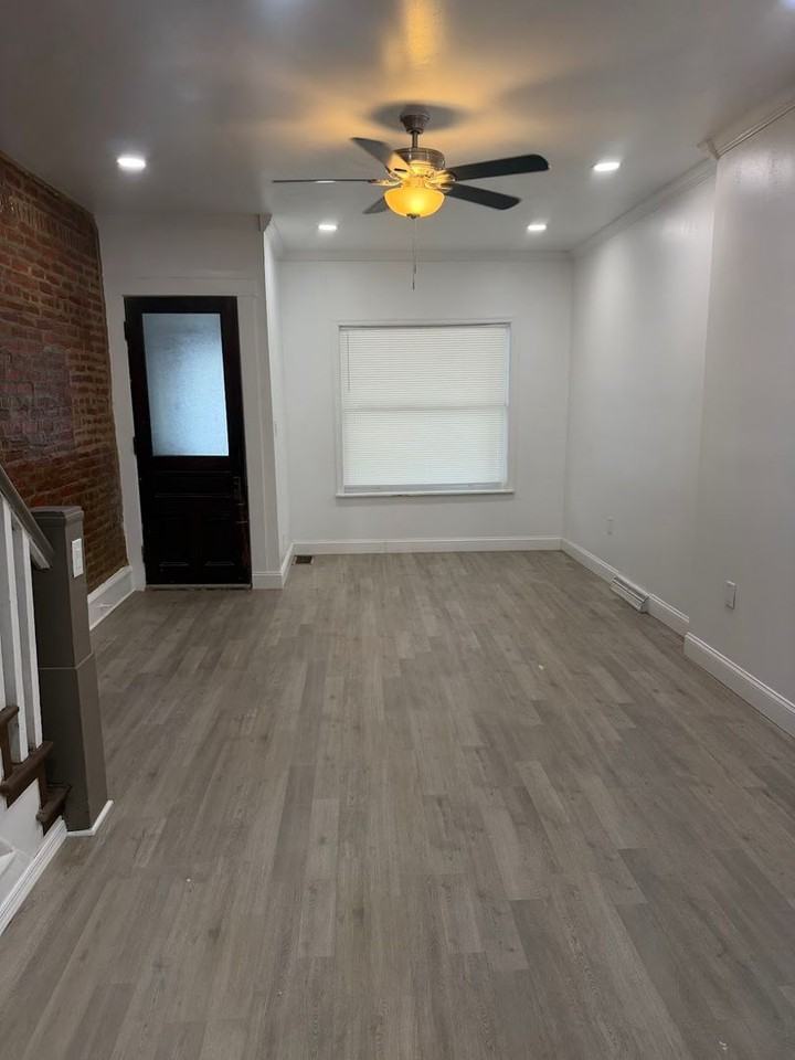 940 N 12th St - Photo 4 of 13