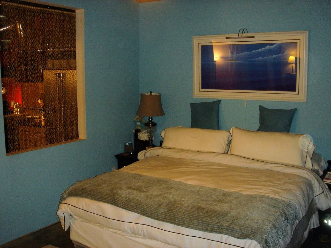 835 Locust Ave #114 - Photo 7 of 23