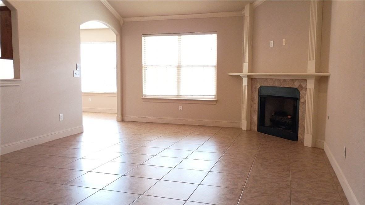 2703 Sw Ledbury Cv - Photo 2 of 23