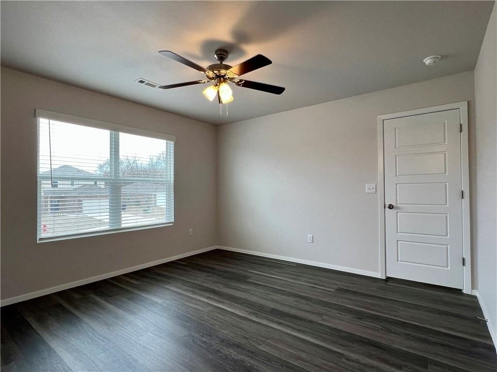 3190 Gulley Ln - Photo 7 of 17