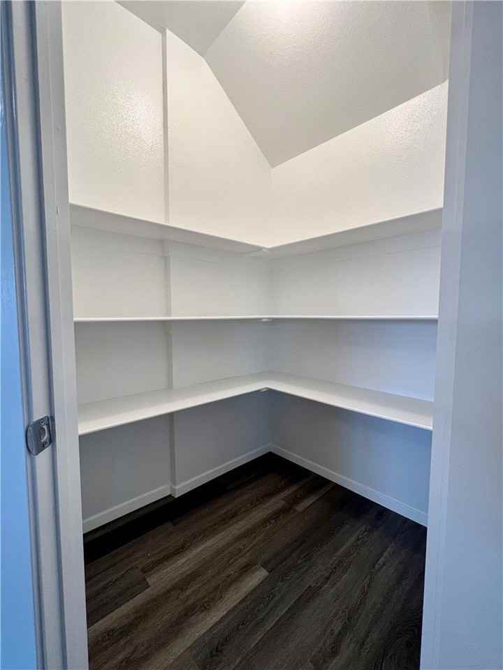 3281 Red Tail Way - Photo 7 of 16