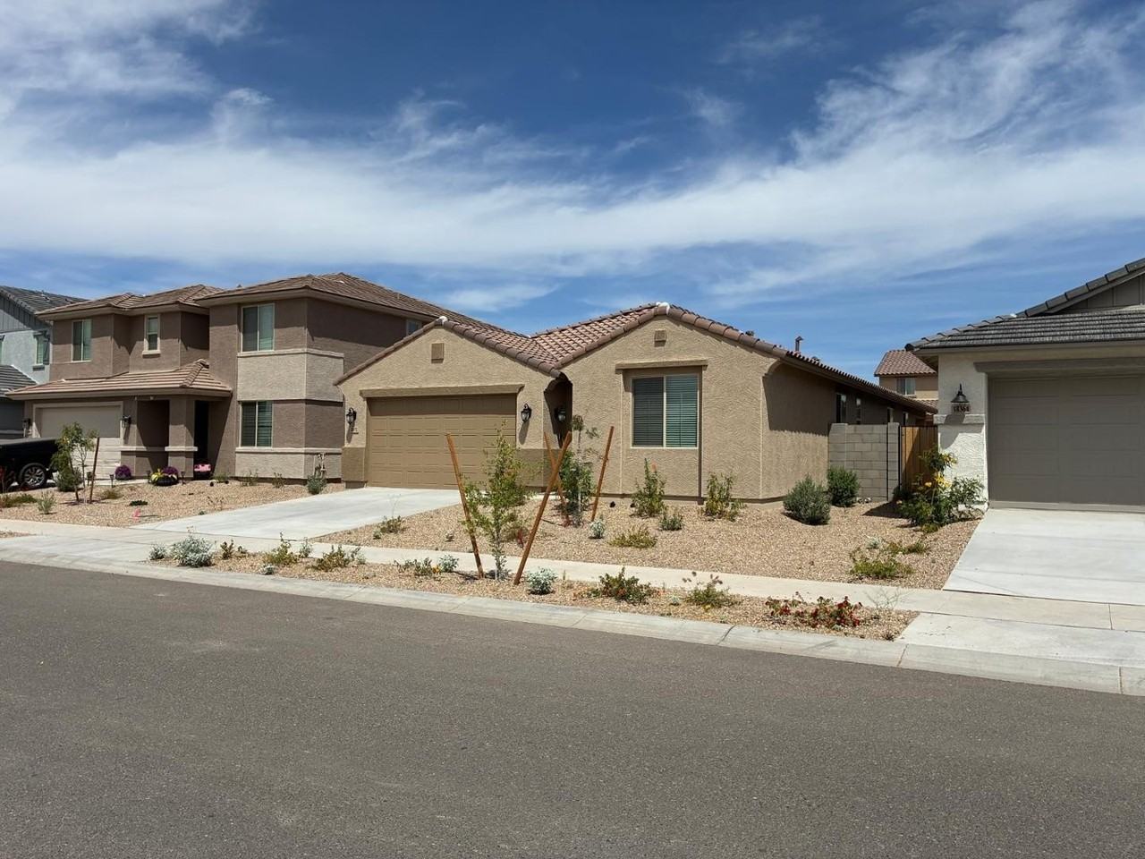 18372 W Villa Chula Ln - Photo 2 of 38