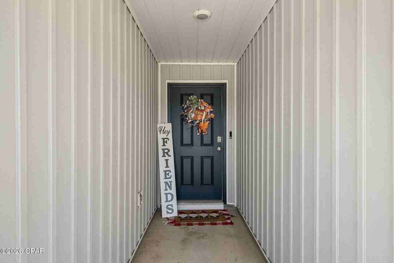 7504 Delancey St - Photo 5 of 29