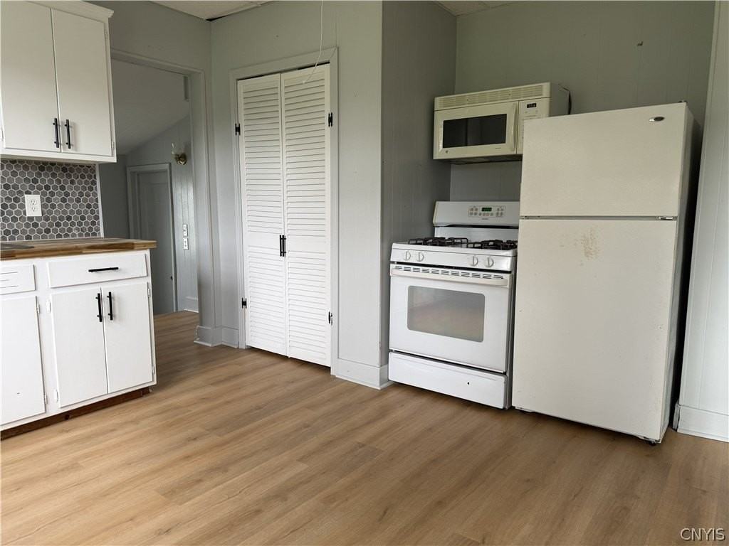 9141 River Rd #2 - Photo 3 of 8