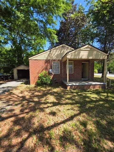 2443 S Lumpkin Rd - Photo 5 of 19