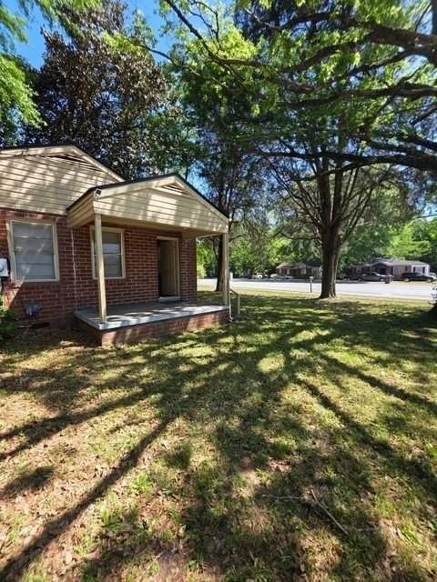 2443 S Lumpkin Rd - Photo 6 of 19