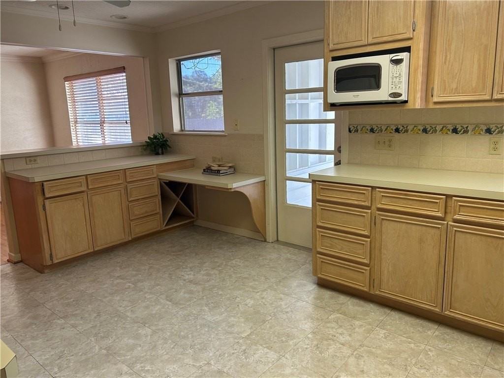 626 Bermuda Pl - Photo 6 of 22