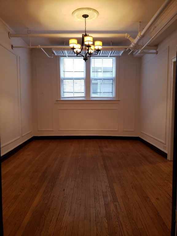 1613 W Thome Ave #1 - Photo 4 of 8