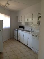 140 E Lake St #9B - Photo 1 of 1