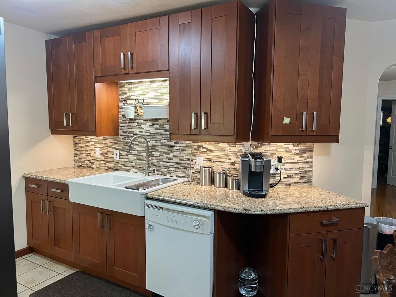 3521 Burke Ave - Photo 7 of 19