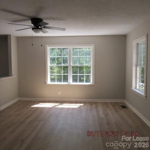 10922 Hilton Dr - Photo 6 of 19