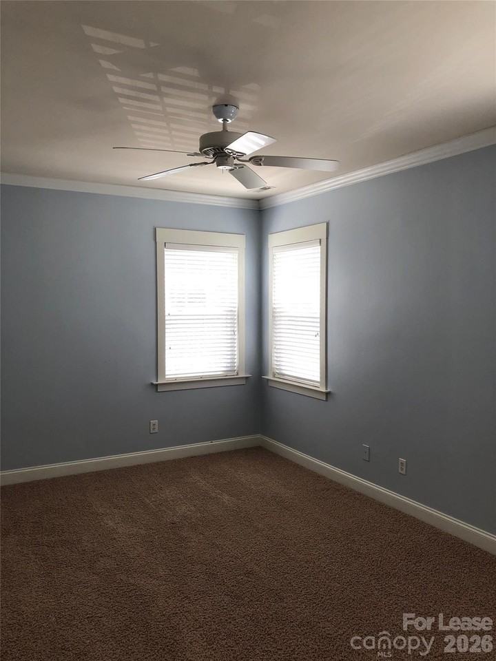 113 Lake Davidson Park - Photo 5 of 17