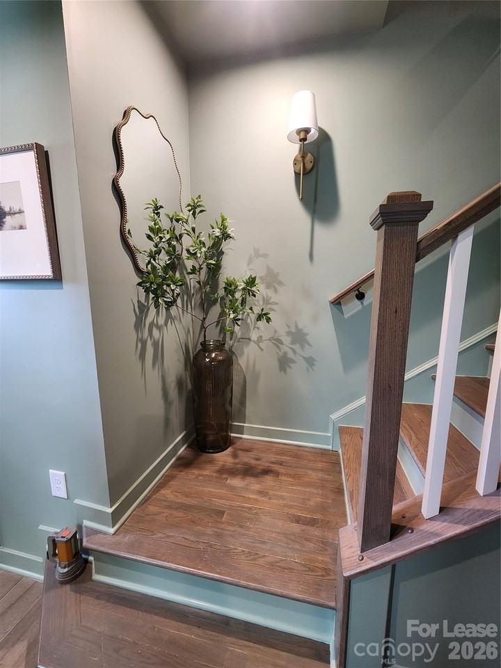 1406 Newell Towns Ln - Photo 4 of 21