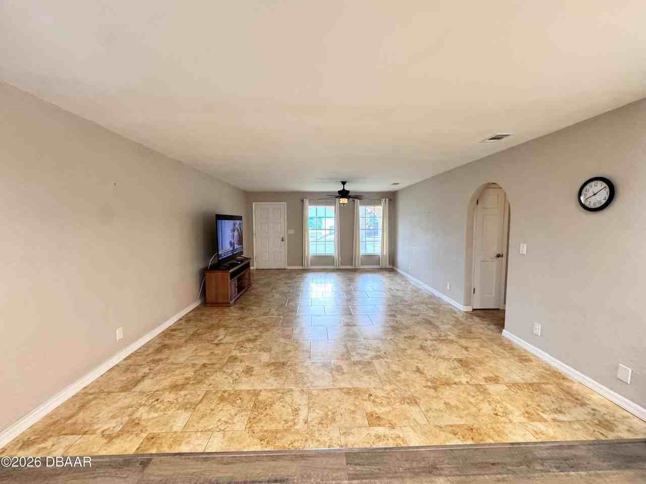 6 Ocean Cir - Photo 4 of 25