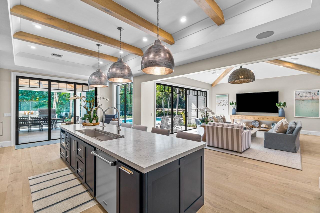 18 Nw 15th St - Photo 7 of 29